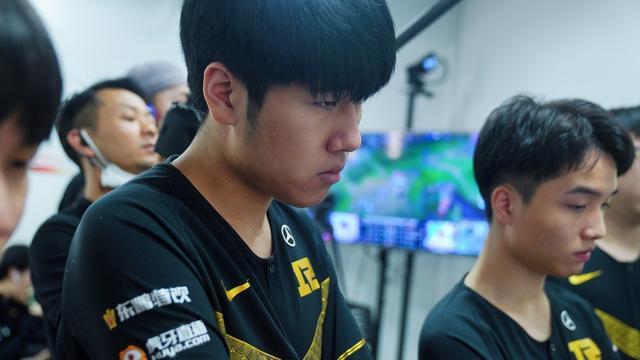 赞助商兴趣 赞助商兴趣